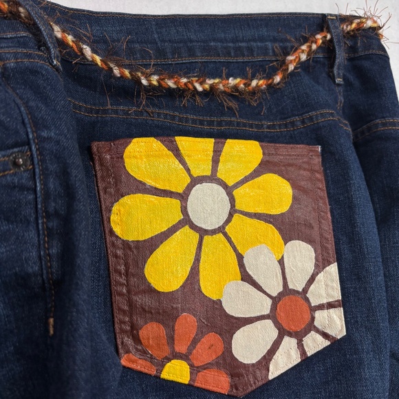 Old Navy Diva Jeans Hand Painted Mod Retro Flower Yellow Orange 70s Boho Plus 20 - Picture 9 of 11